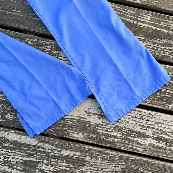 Cherokee workwear flexible scrub top xs with Cherokee flare scrub bottom xxs - Picture 8 of 11